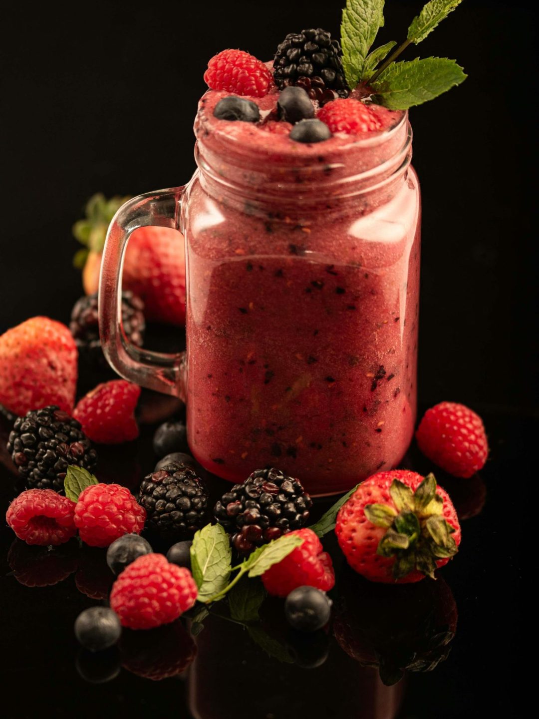 Orman Meyveli Smoothie